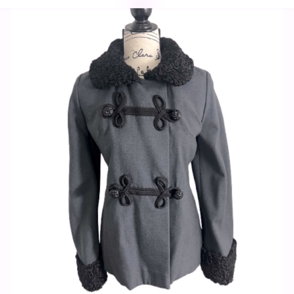 Vintage Women’s  Whimsigoth Pea Coat Gray & Black   Fur  with Pockets